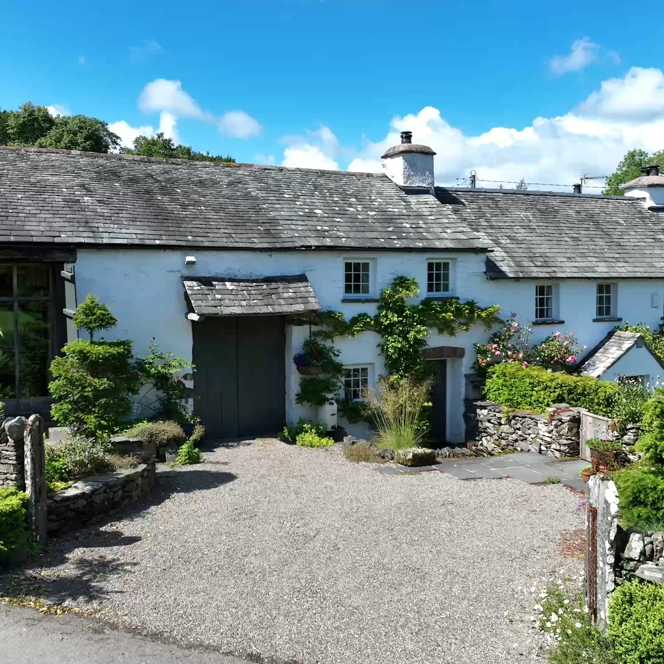 FOR SALE When we bought BECKSIDE COTTAGE, we didn't simply renovate a neglected Grade II…